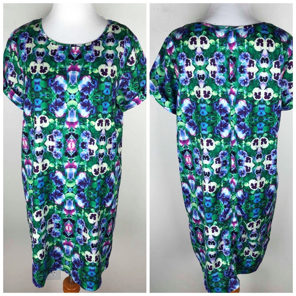 MINKPINK Green Floral Shift Dress